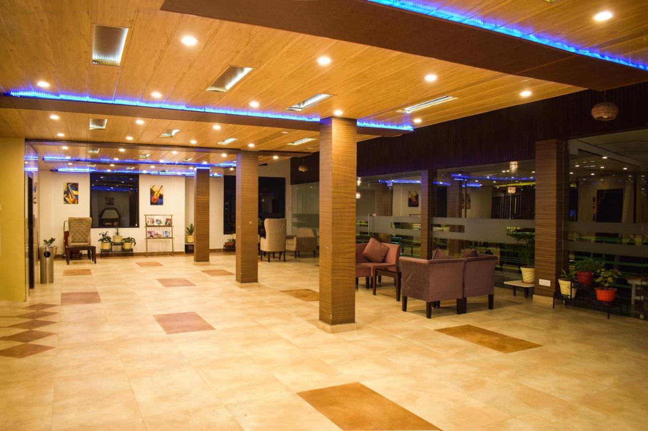 Aachman Nature Valley Resort, Mashobra Шимла Экстерьер фото